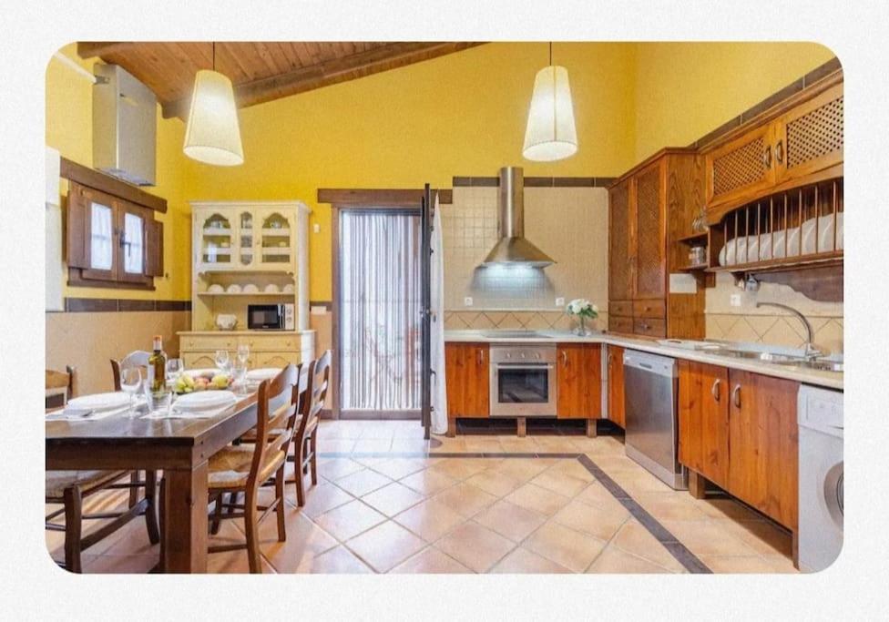 Only4You Country House Perfect Location To Visit Andalucia Casabermeja Buitenkant foto