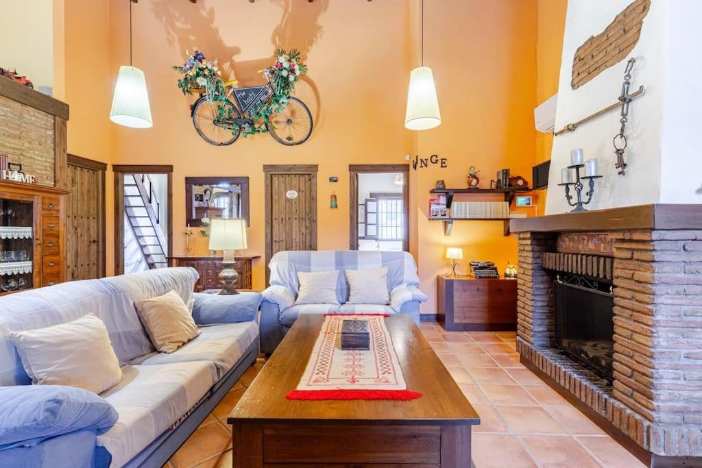 Only4You Country House Perfect Location To Visit Andalucia Casabermeja Buitenkant foto